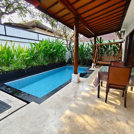 Private Pool Villas Kuta  Ngoại thất bức ảnh